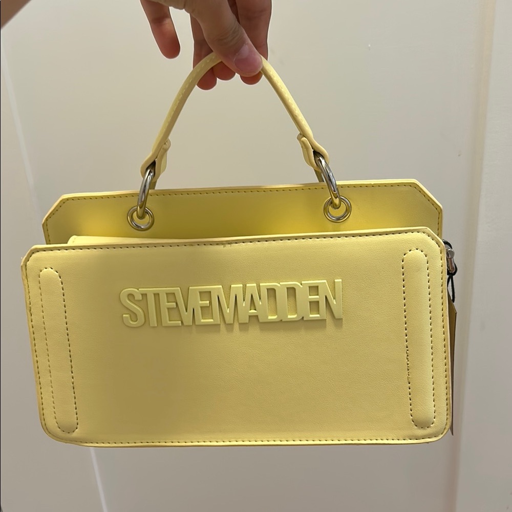 Steve Madden Yellow Crossbody Bag Set - Picture 5 of 7